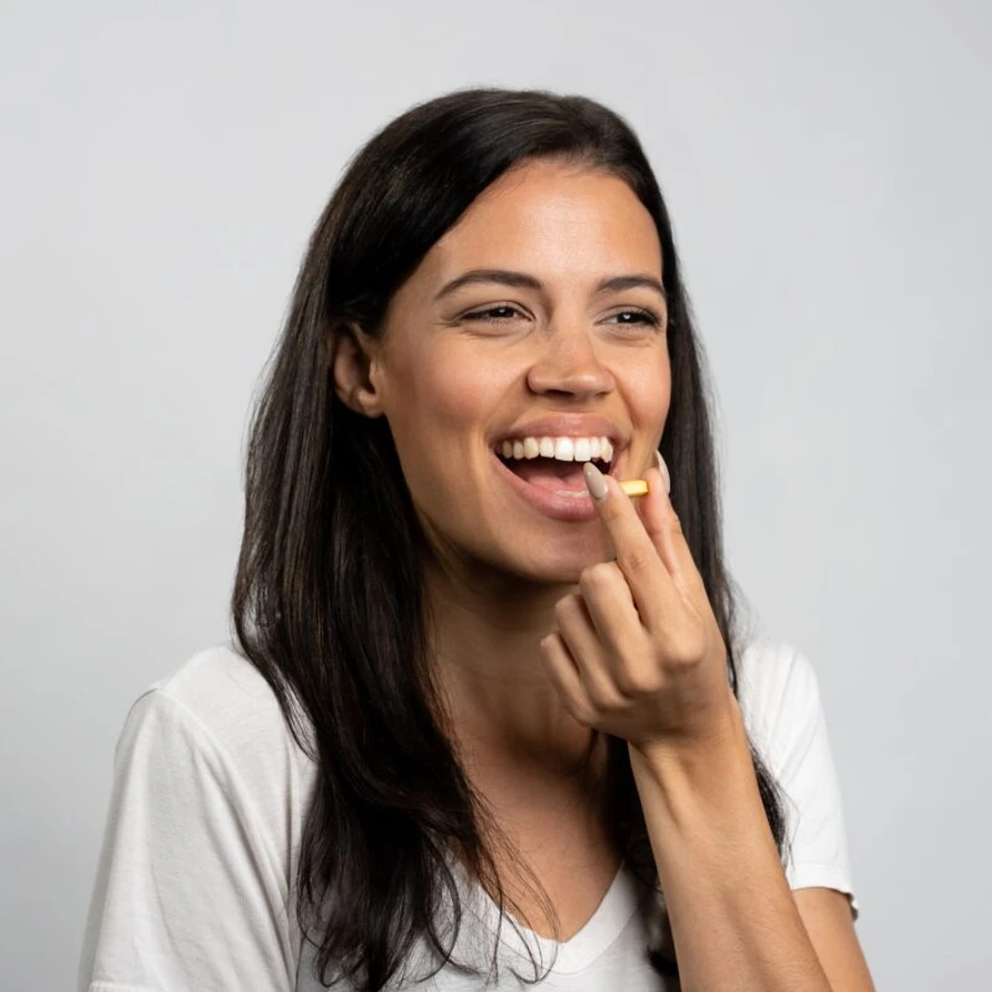 CorneaCare Eye Vitamins and Minerals Model and Multivitamin